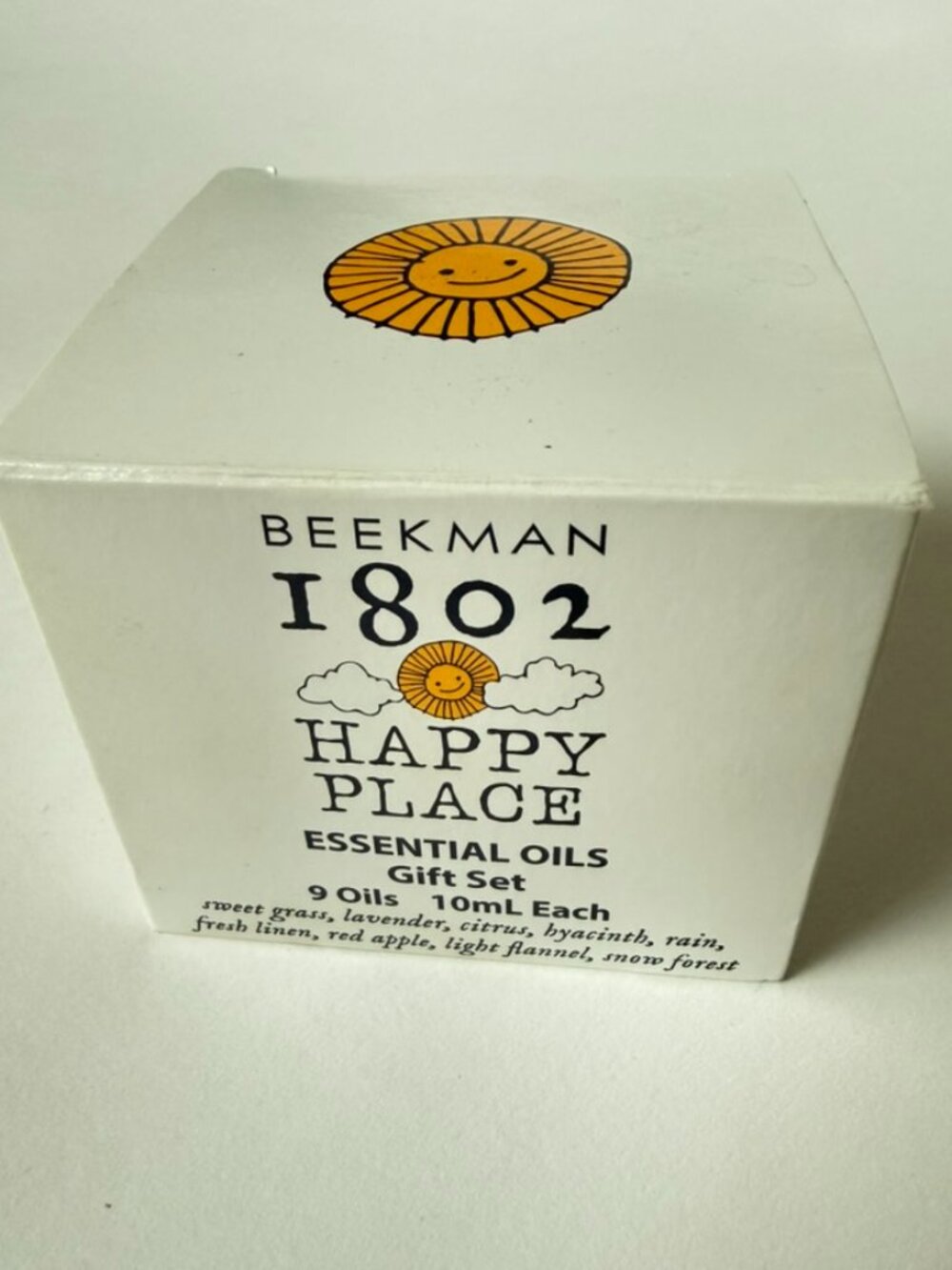 Beekman 1802 Happy Place Essential Oils Gift Set of 9 10ml Citrus Apple Lavender